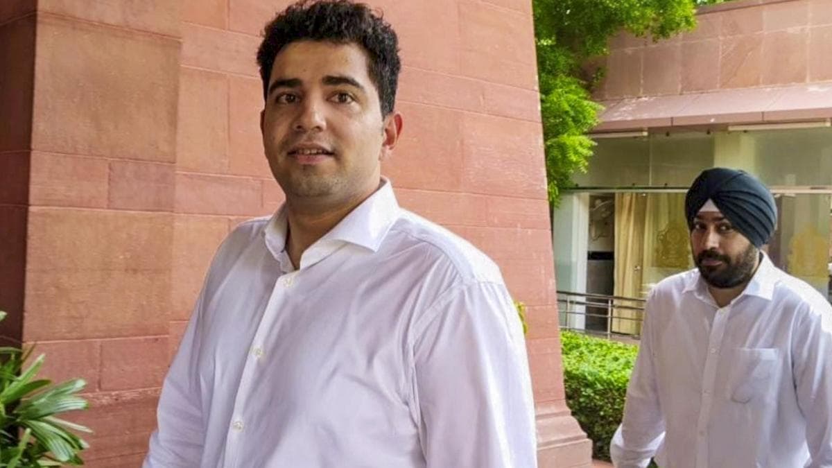 A news photograph credited to PTI accompanying coverage of the Supreme Court order